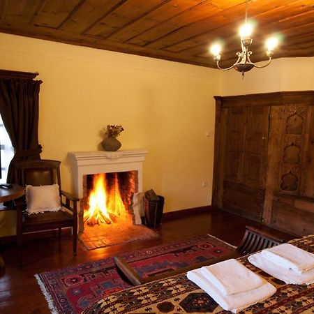 Vergoula'S Mansion Kastoria Esterno foto