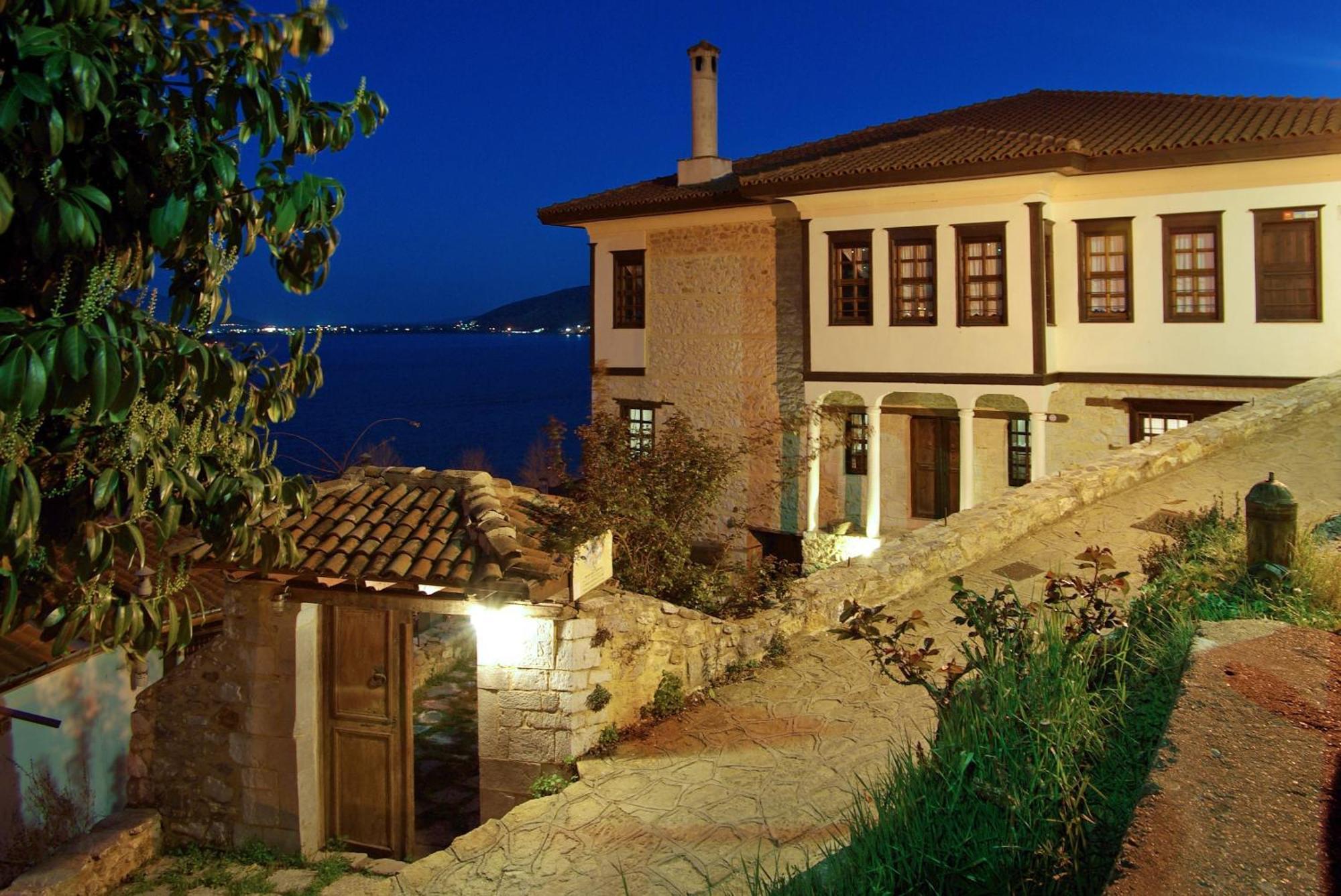 Vergoula'S Mansion Kastoria Esterno foto
