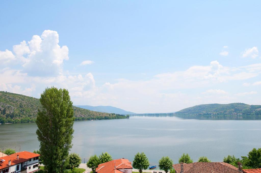 Vergoula'S Mansion Kastoria Esterno foto